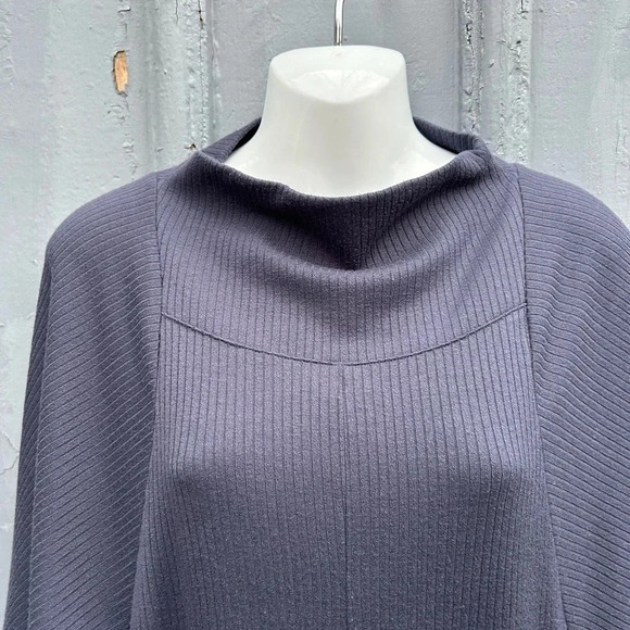 Ayrtight Modern Blue  Grey Ribbed Trapeze Dress, Large - Picture 6 of 10